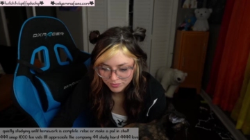 Emmachoice  07-10-2021 cumming Female